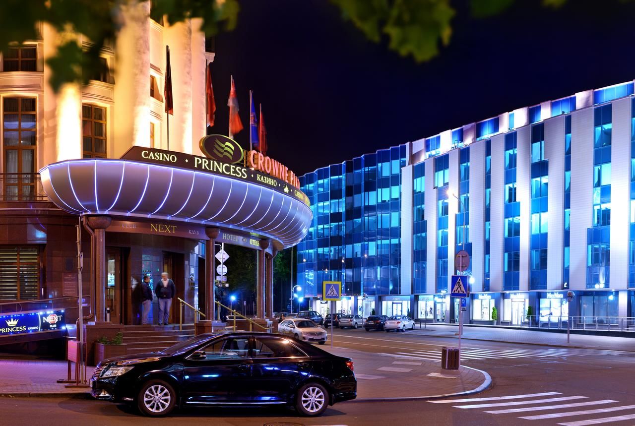 Отель Crowne Plaza Minsk Hotel Минск-13