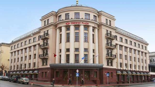 Отель Crowne Plaza Minsk Hotel Минск-3