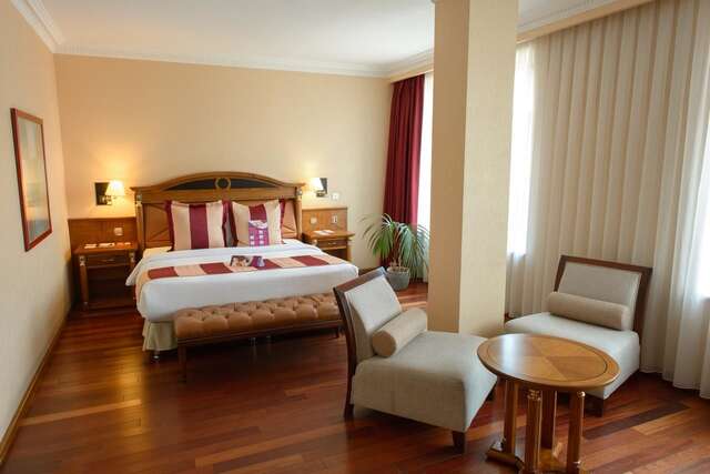 Отель Crowne Plaza Minsk Hotel Минск-24