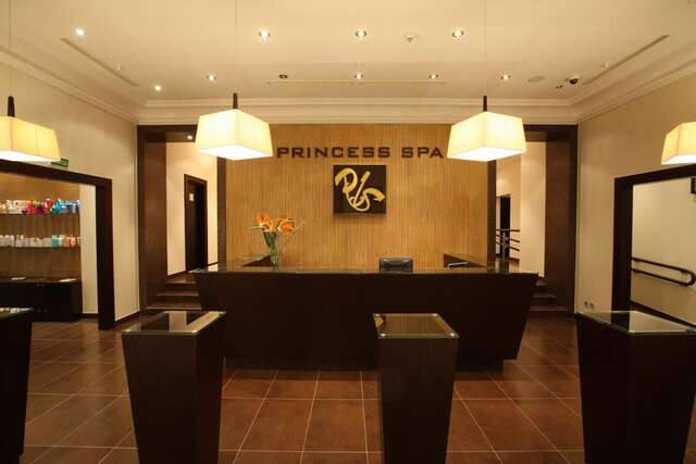 Отель Crowne Plaza Minsk Hotel Минск-25