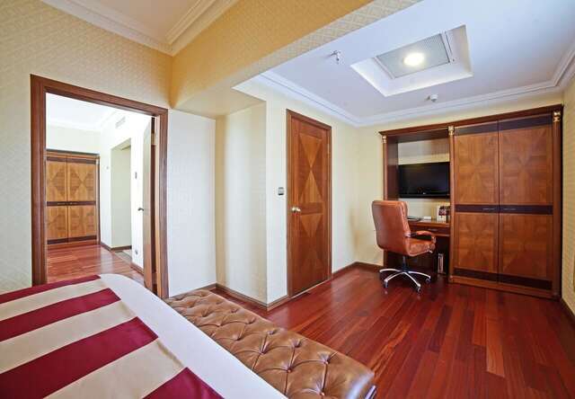 Отель Crowne Plaza Minsk Hotel Минск-10